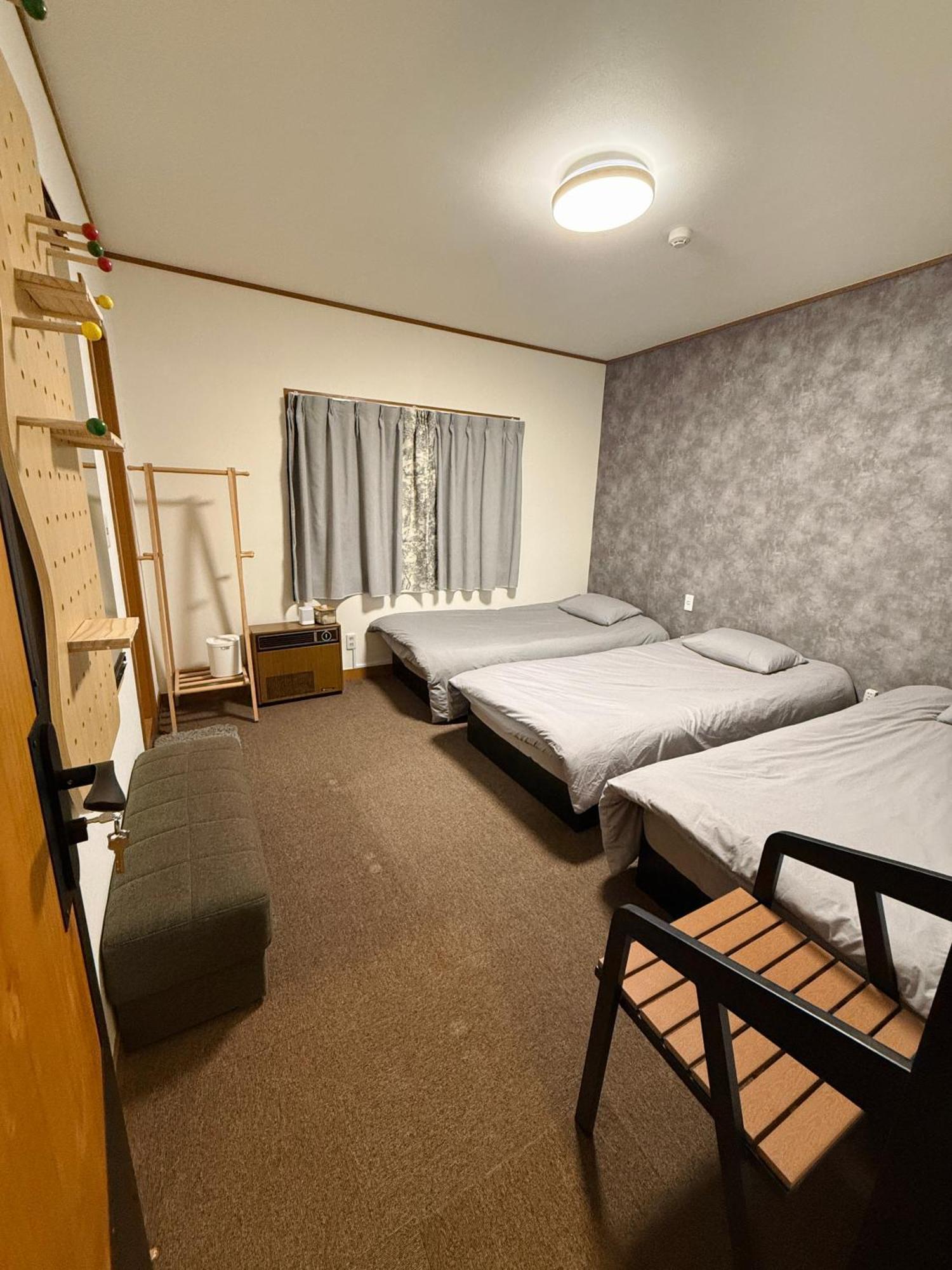The Answer Bed & Breakfast Hakuba Exterior photo